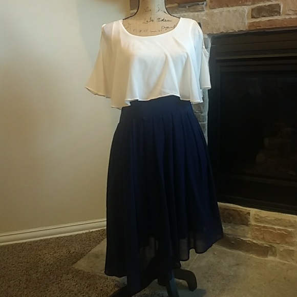 Altar'd State Dresses & Skirts - Altar'd state sz. L